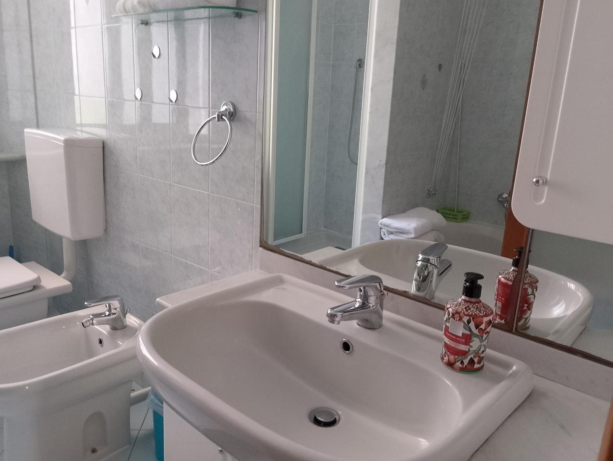 Casa Stella Daire Savona Dış mekan fotoğraf